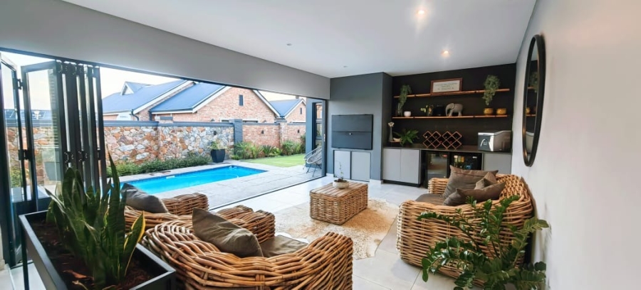 4 Bedroom Property for Sale in De Land Estate North West